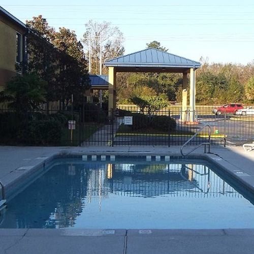 Executive Inn And Suites Baker Exterior photo